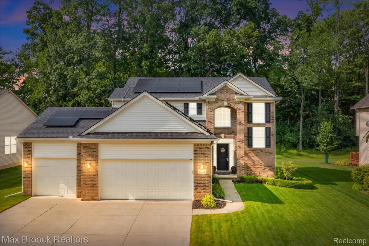 8012 Ivy Glen Park Lane, White Lake, MI 48386 - #1