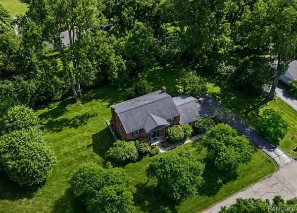 1629 Spotswood Drive, BloomfieldHills, MI 48302
