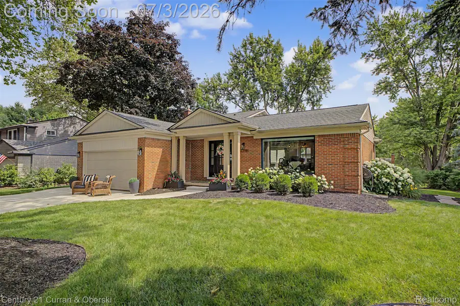 42299 Sunnydale Lane, Northville, MI 48168 - #3