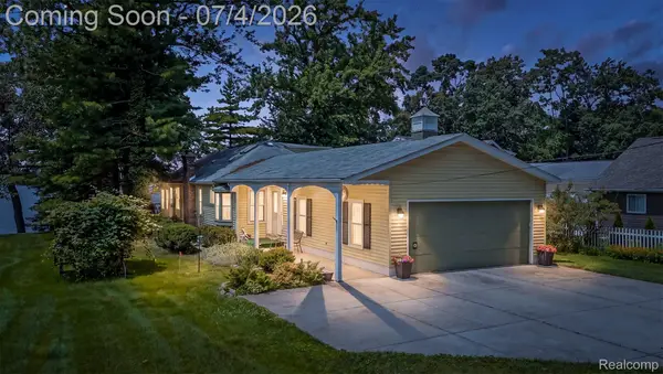 93 Danforth Street, WhiteLake, MI 48386