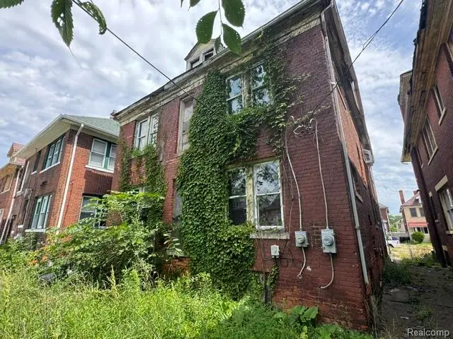2262 Taylor Street, Detroit, MI 48206 - #2