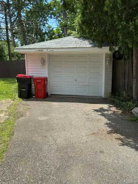 29249 Everett Street, Southfield, MI 48076 - #3