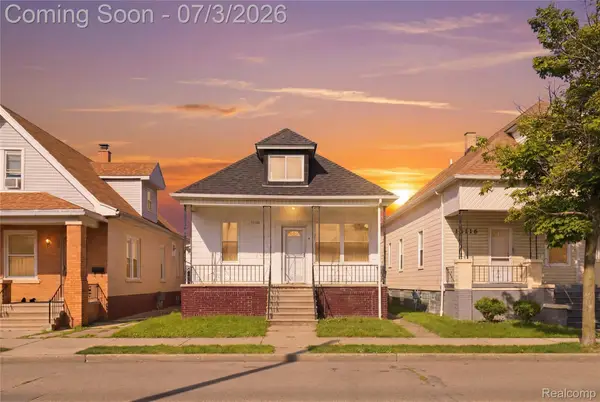 12122 Sobieski Street, Hamtramck, MI 48212