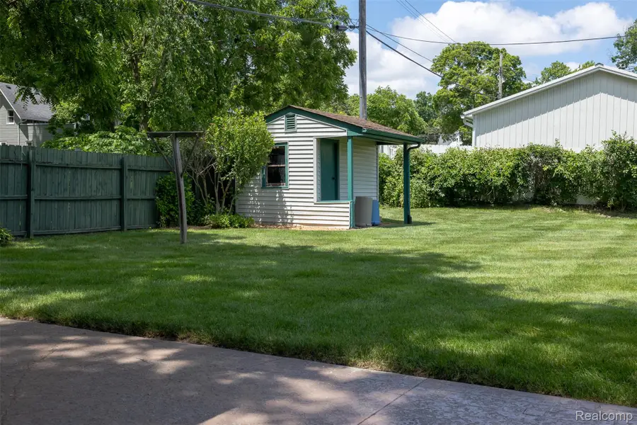 215 White Street, Imlay City, MI 48444 - #3