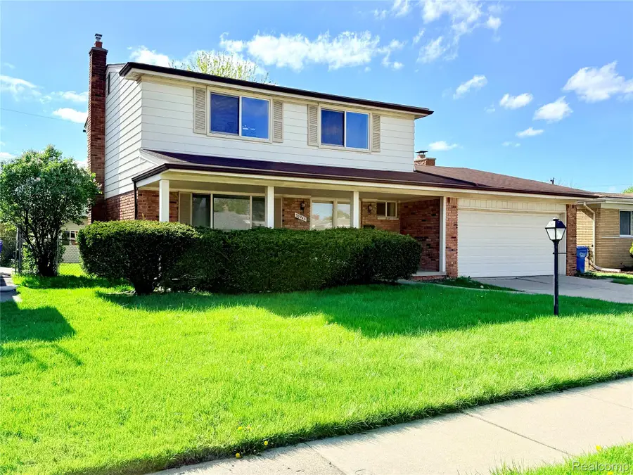 30943 Roselawn Drive, Warren, MI 48088 - #2