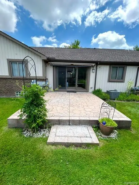 20557 Longwood Drive #63, Clinton, MI 48038 - #3