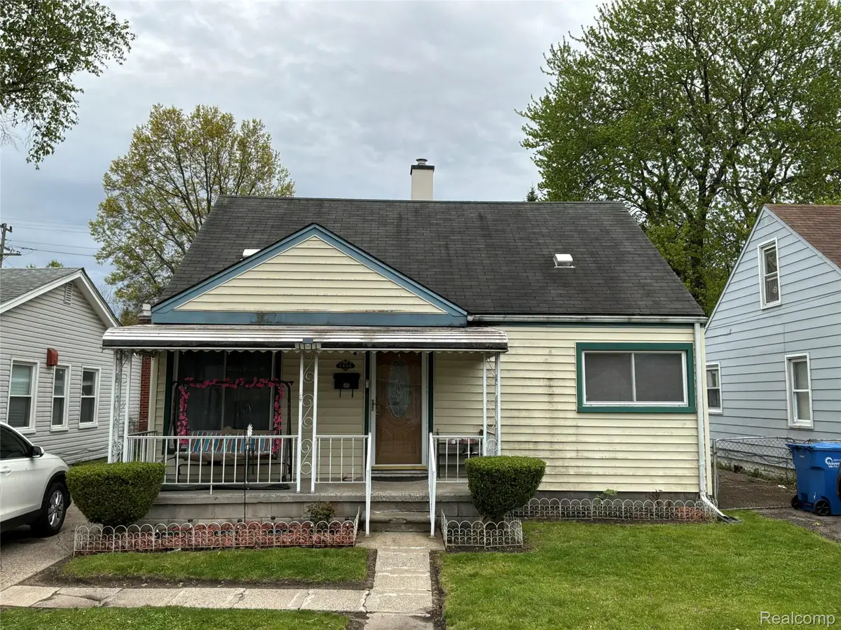 3896 Poplar Avenue, Warren, MI 48091 - #1