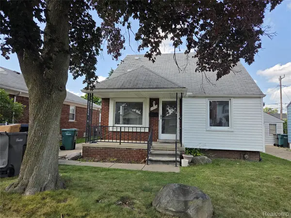 23912 Hollander Street, Dearborn, MI 48128