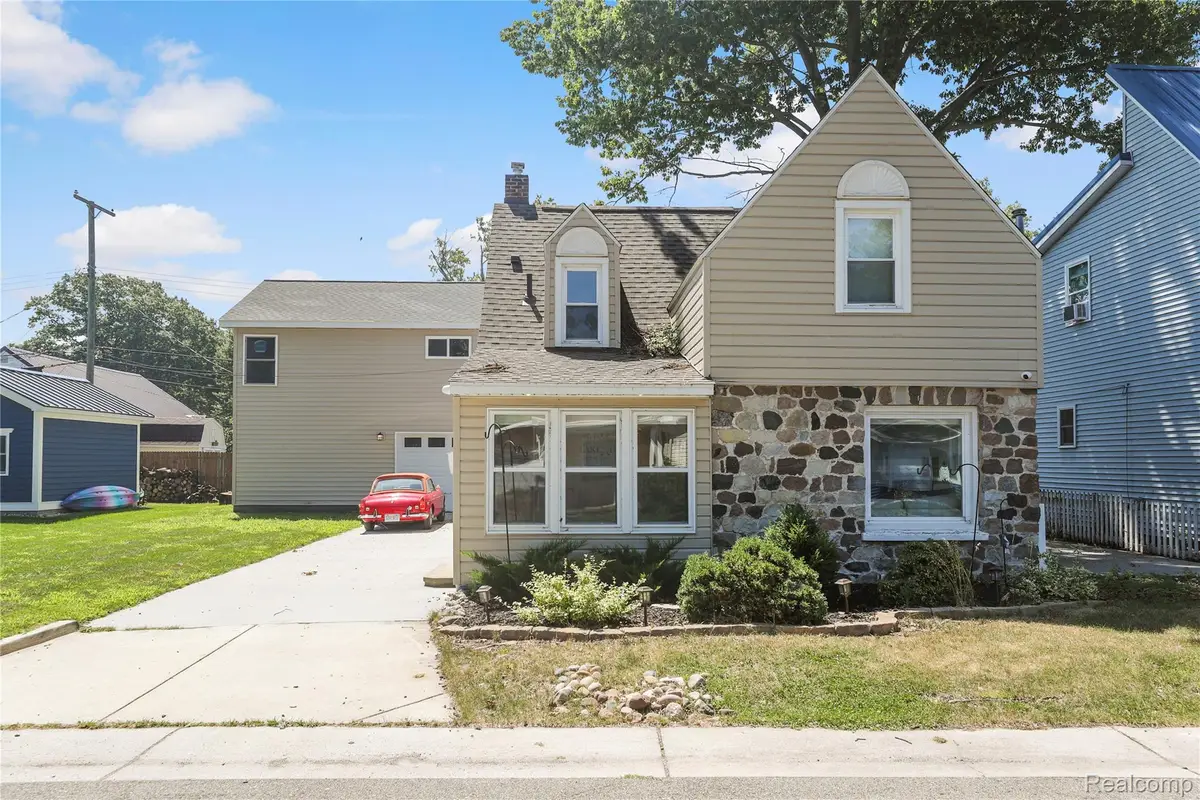 3051 Elmwood Drive, Fort Gratiot, MI 48059 - #1