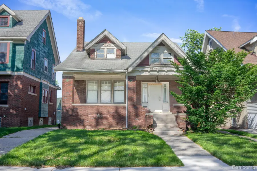 612 Lakewood Street, Detroit, MI 48215 - #2
