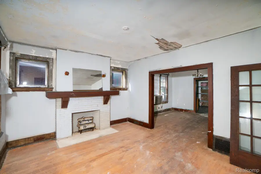 612 Lakewood Street, Detroit, MI 48215 - #3