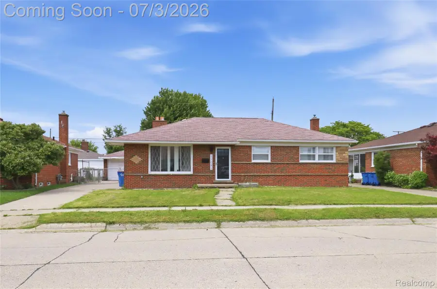 11085 Busch Avenue, Warren, MI 48089 - #2