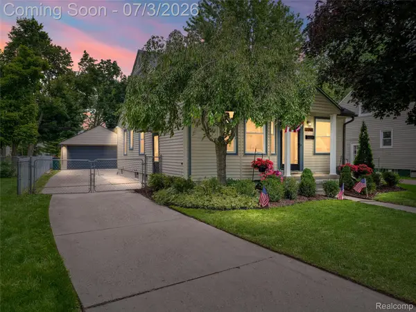 2798 Royal Avenue, Berkley, MI 48072