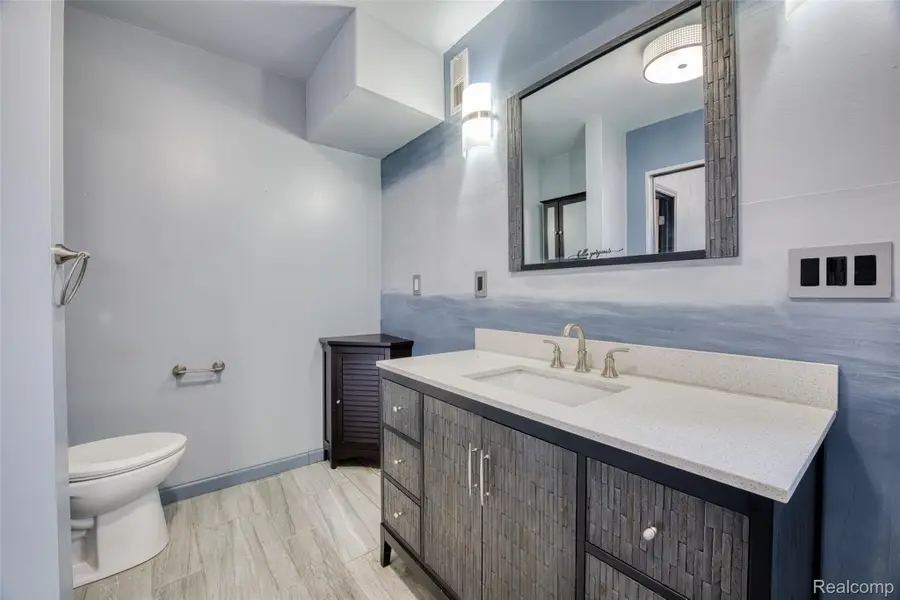 27860 Blum Street, Roseville, MI 48066 - #3