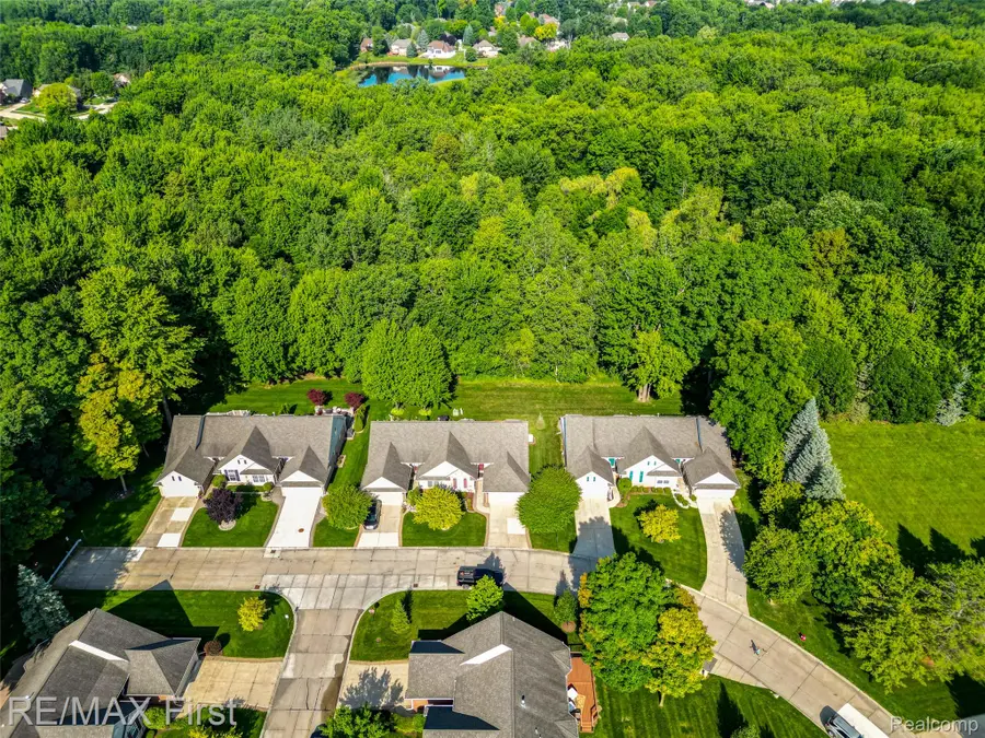 5503 Ortman Drive, Sterling Heights, MI 48314 - #3