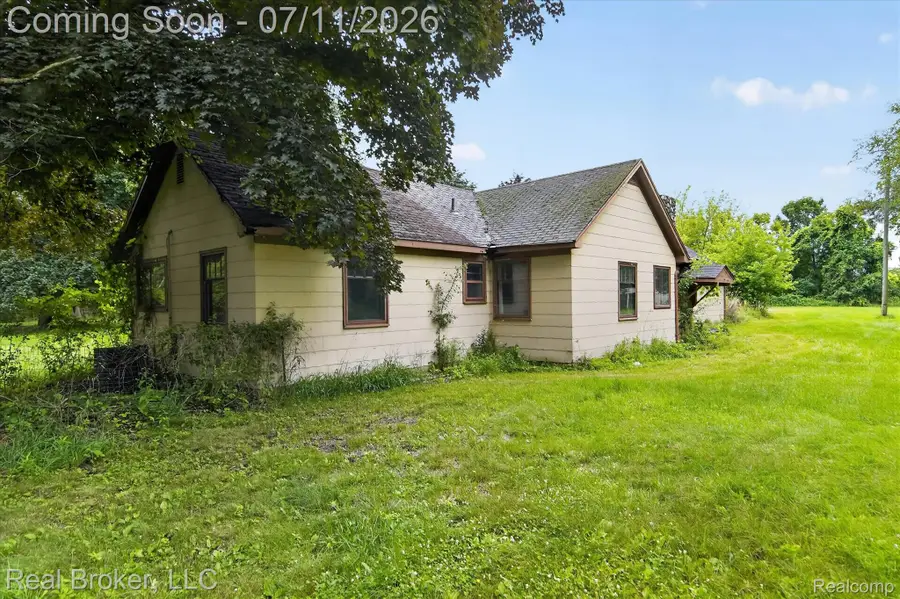 27483 Pontiac Trail, Lyon, MI 48178 - #3