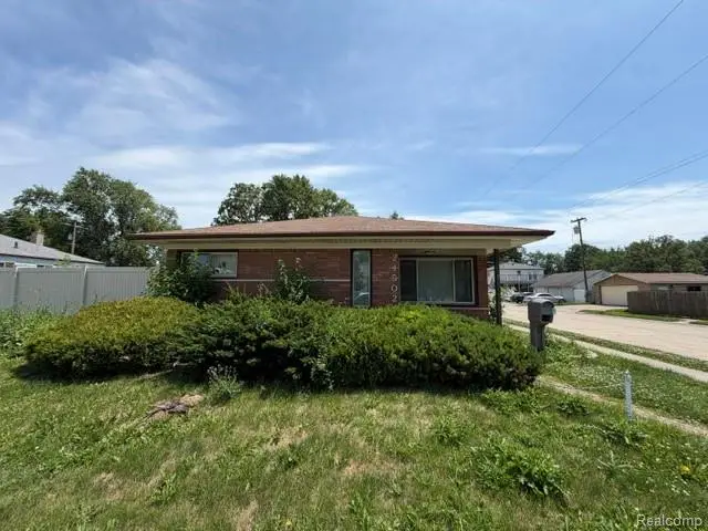 24502 Tuscany Avenue, Eastpointe, MI 48021 - #1