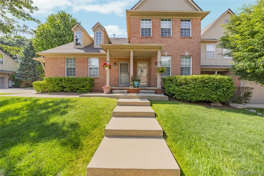 56635 Longhorn Drive, Shelby, MI 48316 - #2