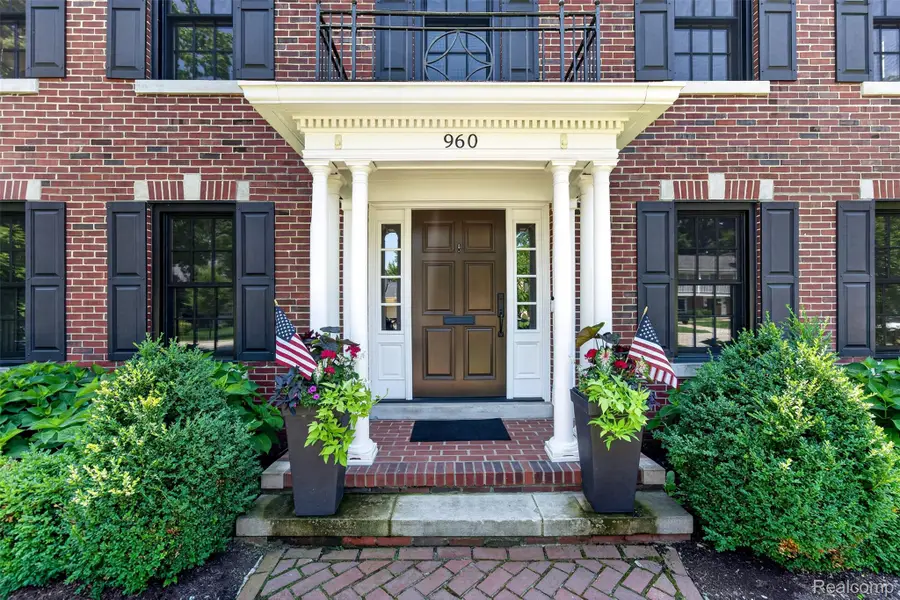 960 Mohegan Street, Birmingham, MI 48009 - #3
