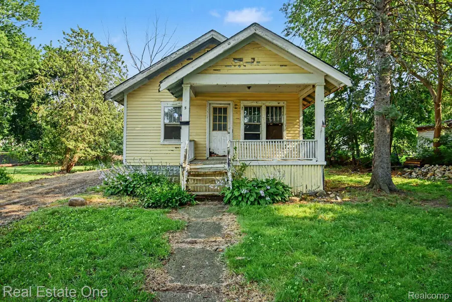 5 3rd Street, Yale, MI 48097 - #2