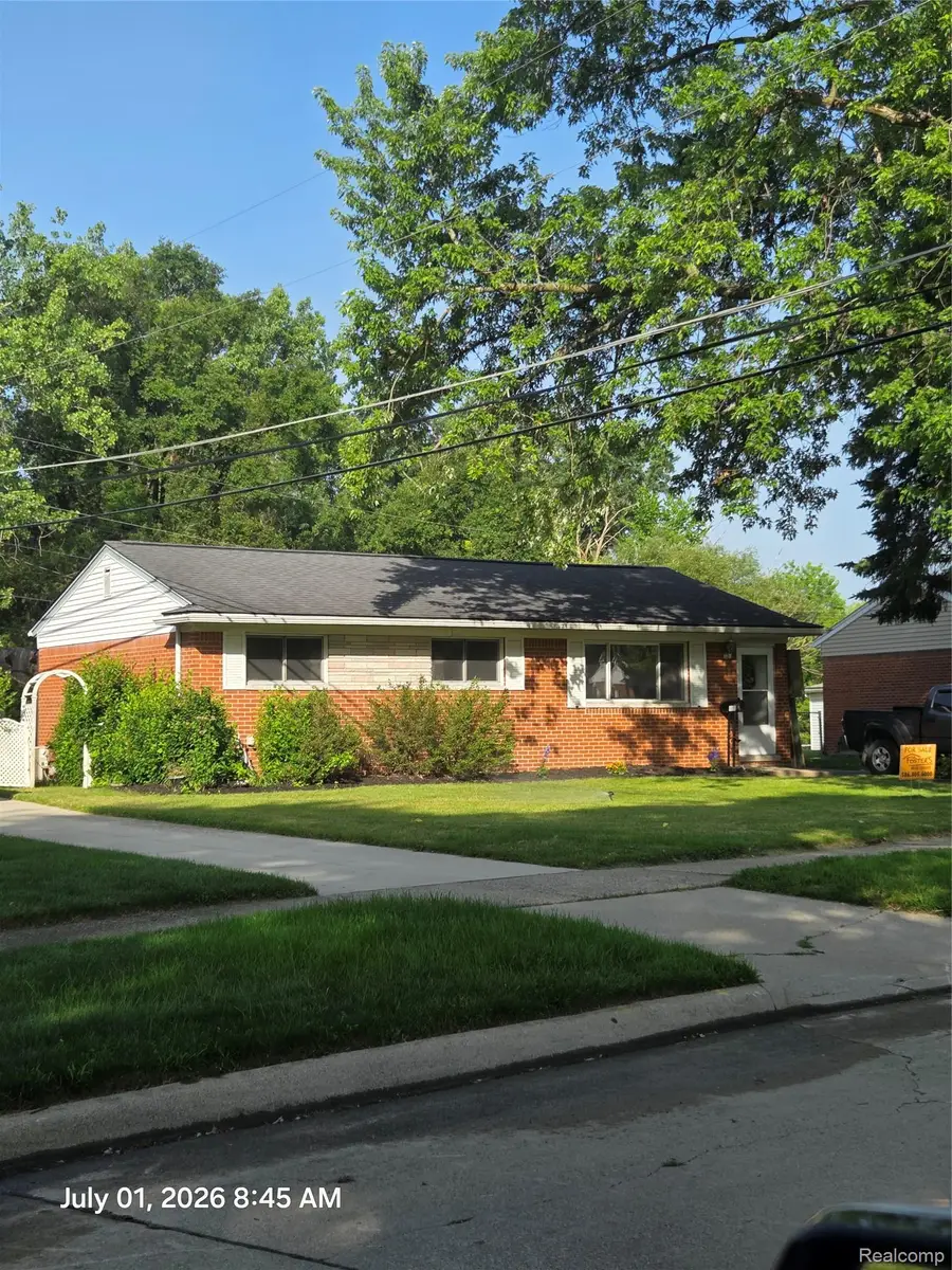 10952 Lesure E, Sterling Heights, MI 48035 - #3