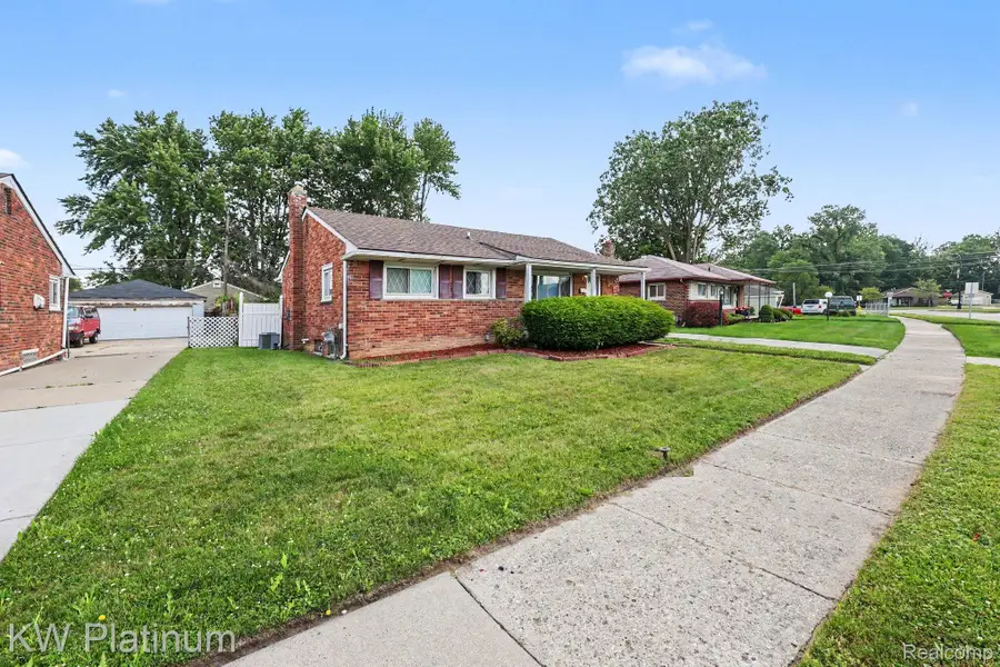 29462 Hanover Boulevard, Westland, MI 48186 - #2