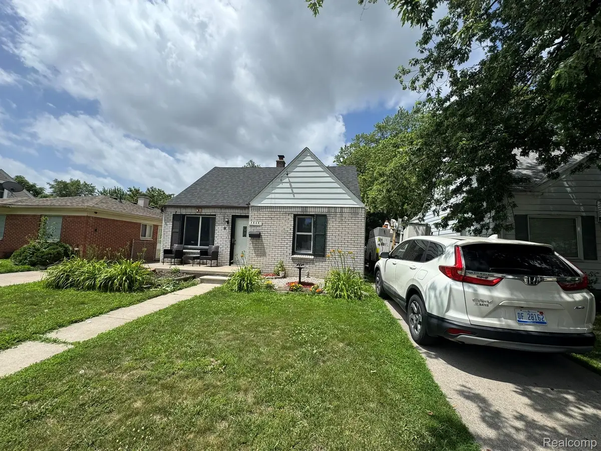 4640 Jackson Street, Dearborn Heights, MI 48125 - #1