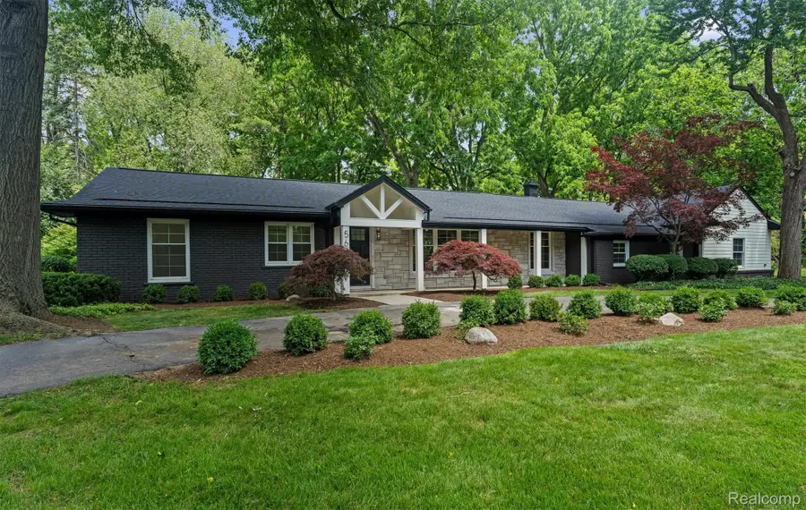 5671 Shadow Lane, Bloomfield, MI 48302 - #2