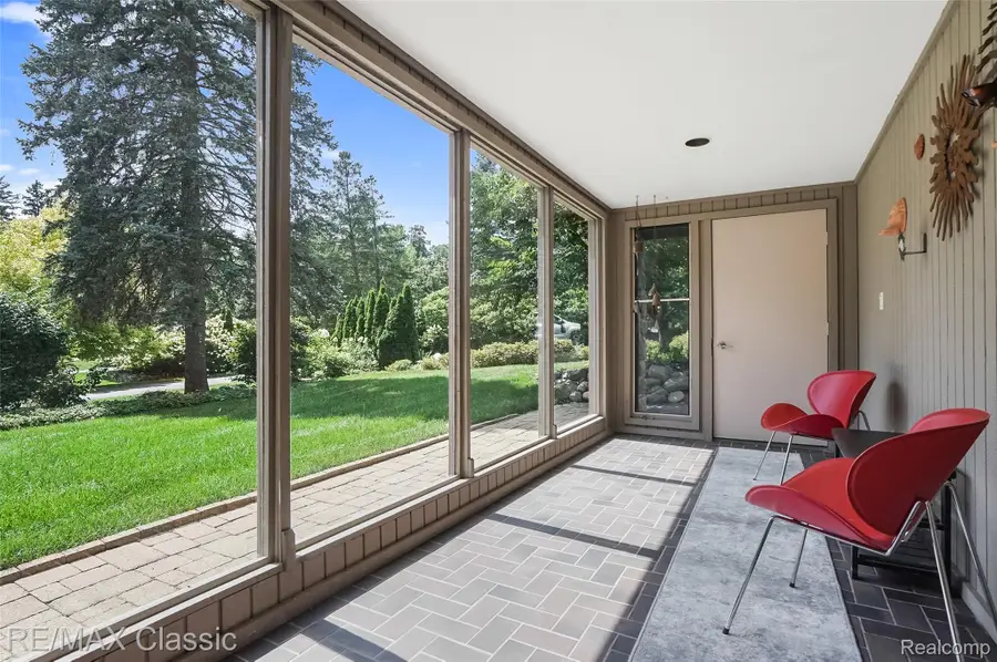 2953 Little Lane, Bloomfield, MI 48302 - #3