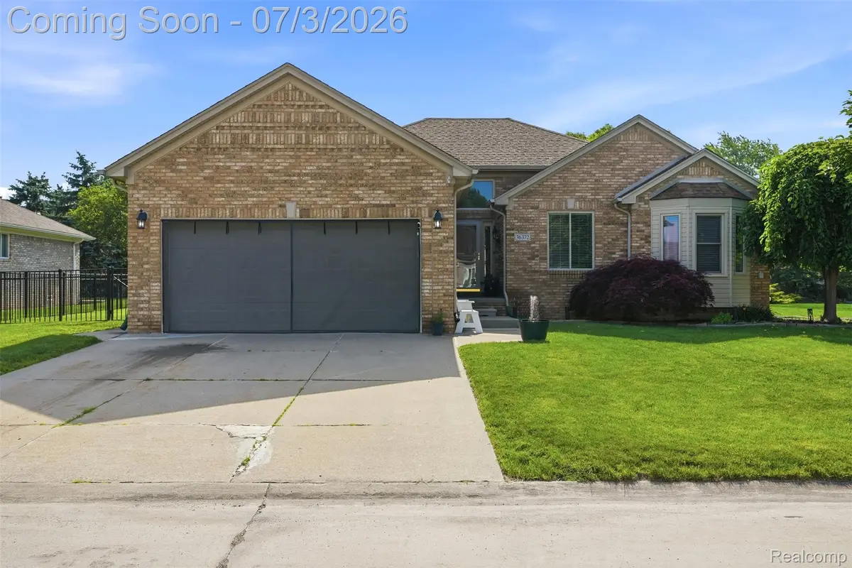 36372 Cecilia Drive, Sterling Heights, MI 48312 - #1