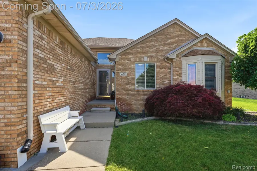 36372 Cecilia Drive, Sterling Heights, MI 48312 - #3