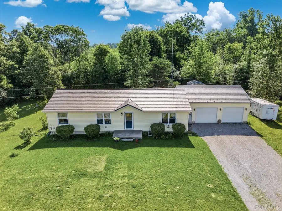13325 S Beyer Road, Birch Run, MI 48415 - #2
