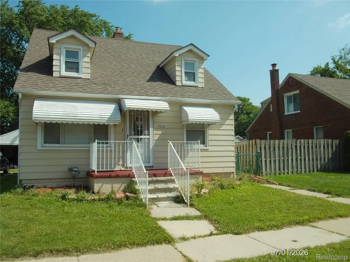 7535 Republic Avenue, Warren, MI 48091 - #1