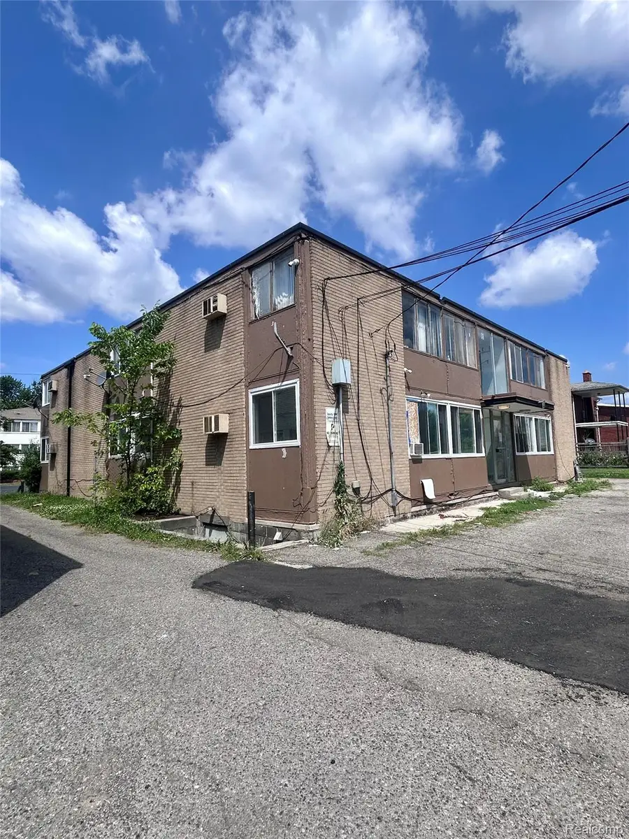 15080 Greenfield Road, Detroit, MI 48227 - #3