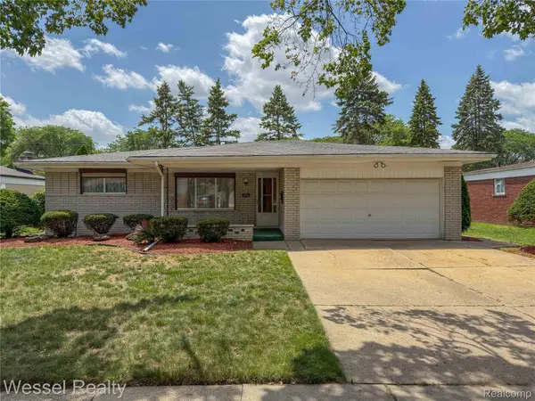 3446 Girard Drive, Warren, MI 48092