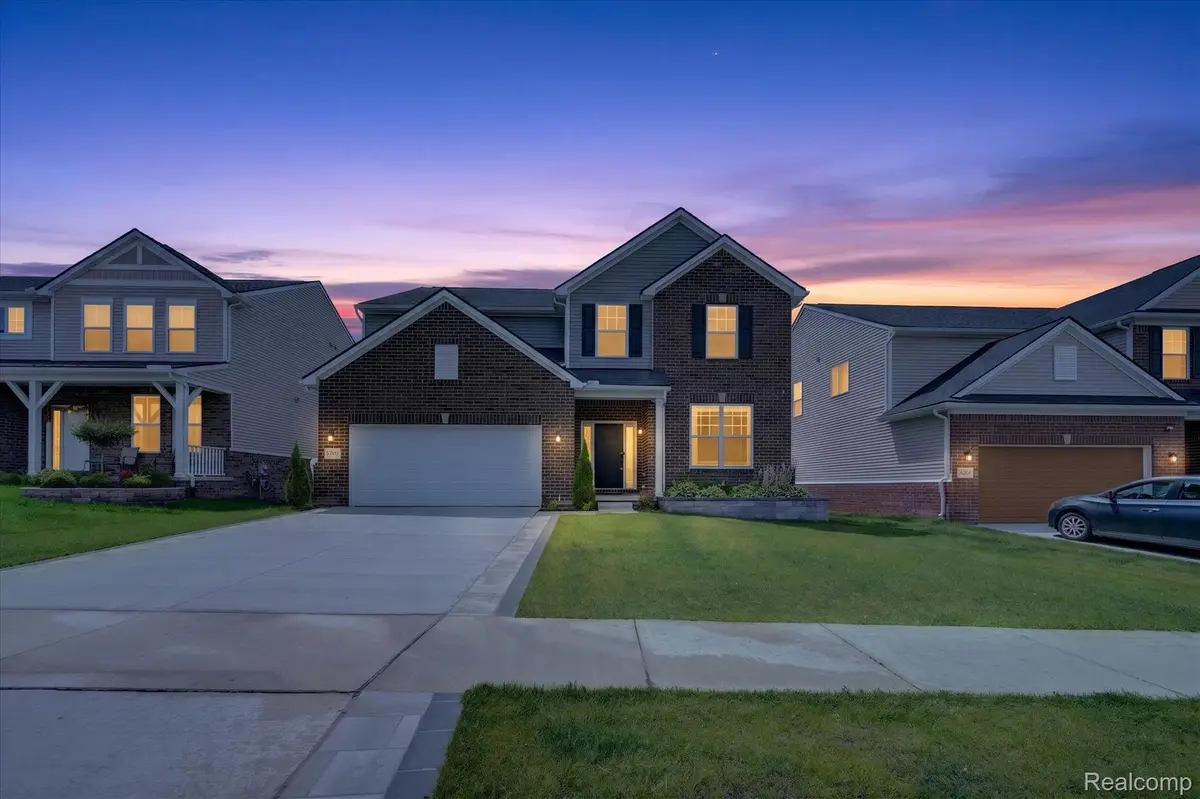 20983 Calabrese Drive, Lyon, MI 48178 - #1