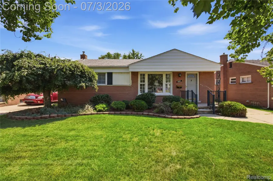 8516 Perrin Avenue, Westland, MI 48185 - #2