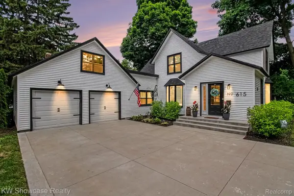 615 Hickory Street, Milford, MI 48381