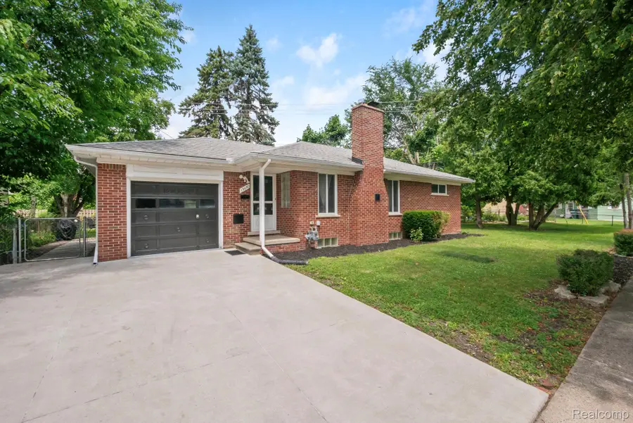 19050 Dartmouth Street, Dearborn, MI 48124 - #3