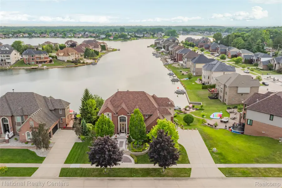 51577 Merry Lane, Utica, MI 48316 - #2
