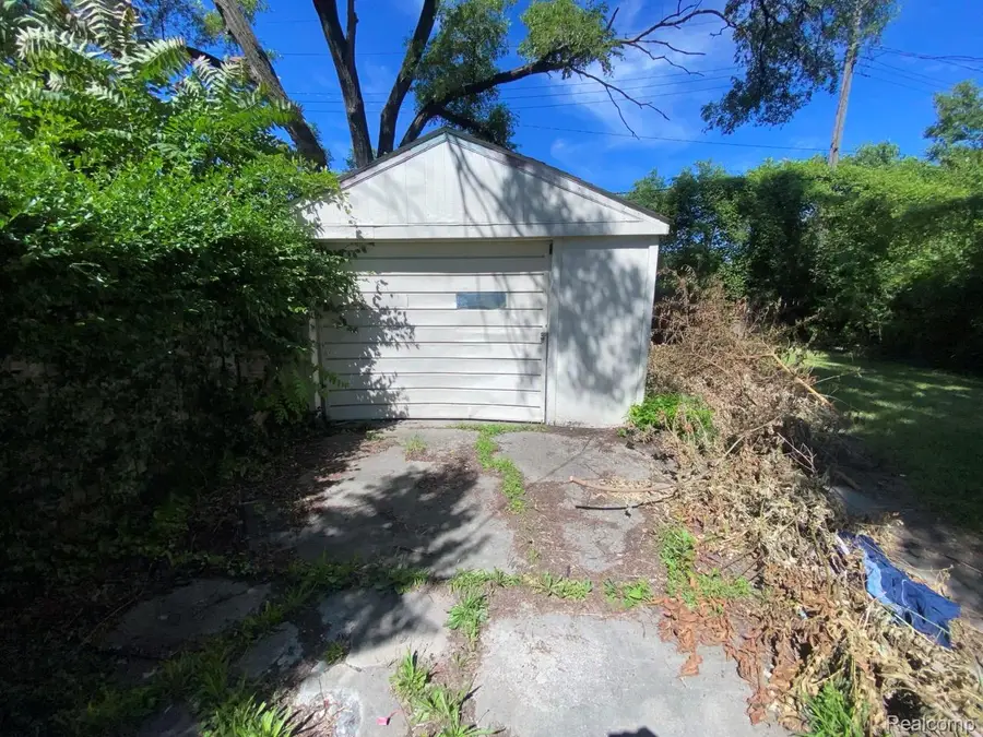 17151 Fenmore Street, Detroit, MI 48235 - #2