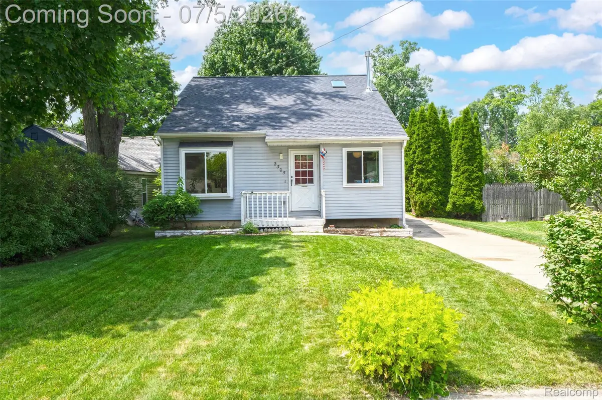 2305 Ellery Avenue, Waterford, MI 48327 - #1