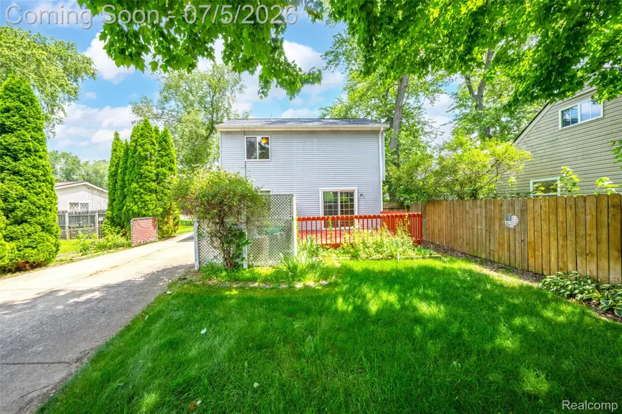 2305 Ellery Avenue, Waterford, MI 48327 - #2