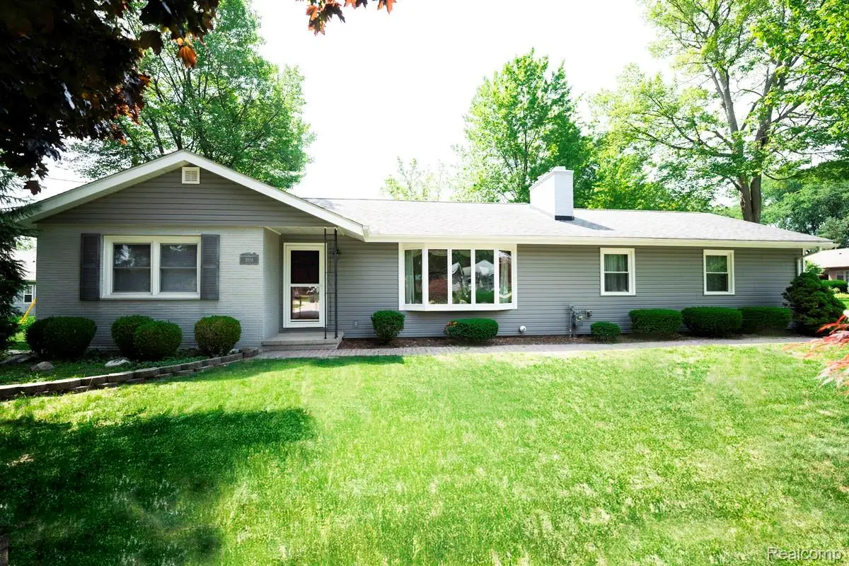 2016 Brandywine Lane, Port Huron, MI 48060 - #1