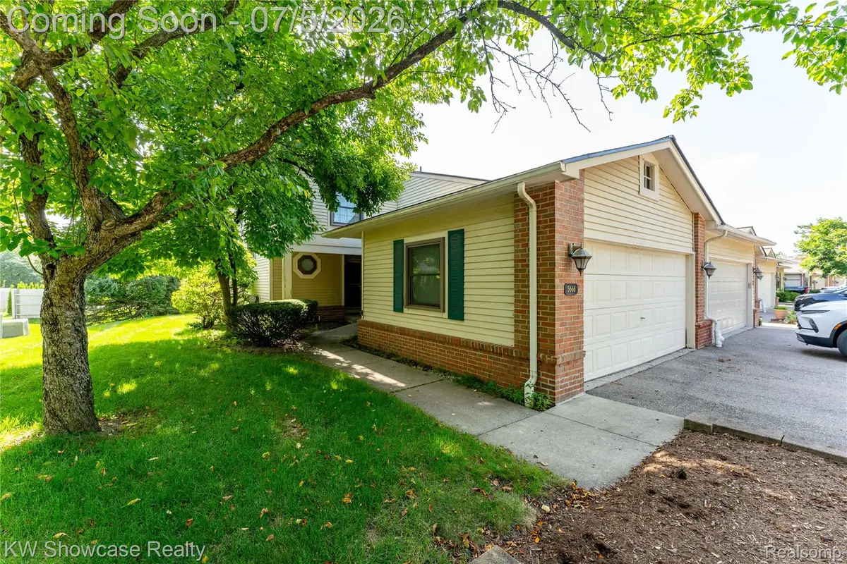 5666 Drake Hollow Drive E, West Bloomfield, MI 48322 - #1