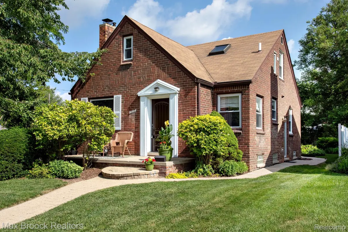 10564 Lasalle Boulevard, Huntington Woods, MI 48070 - #1