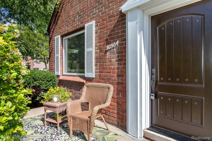 10564 Lasalle Boulevard, Huntington Woods, MI 48070 - #3