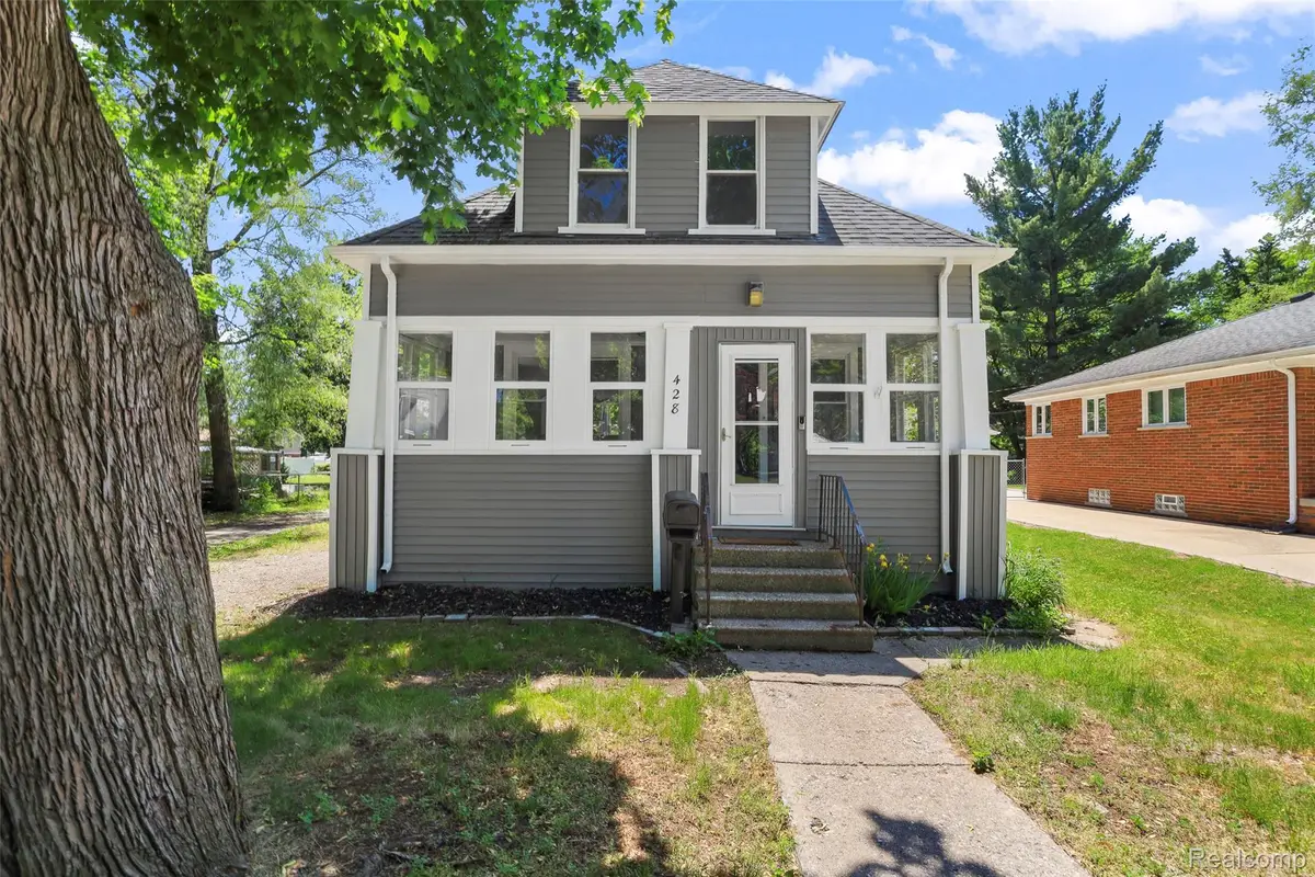 428 Bauman Avenue, Clawson, MI 48017 - #1