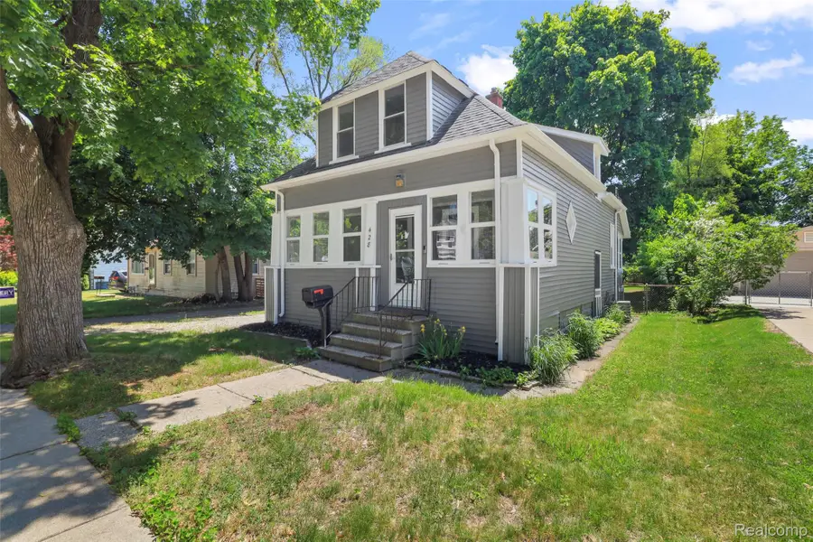 428 Bauman Avenue, Clawson, MI 48017 - #2