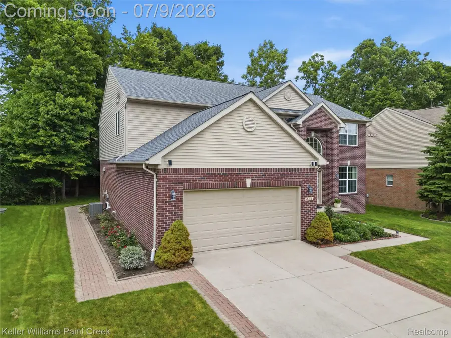 846 Monterey Lane, Rochester Hills, MI 48307 - #3